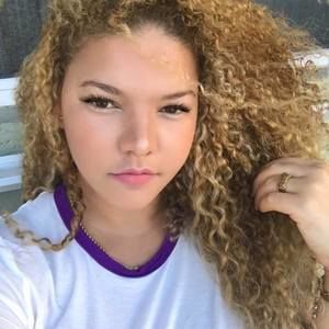 Meet your Posher, Candy