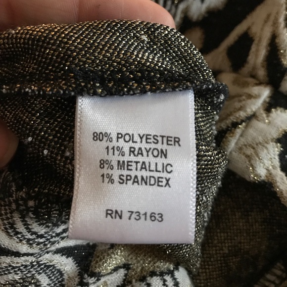 Beautiful for fall and winter pencil skirt - Picture 5 of 6