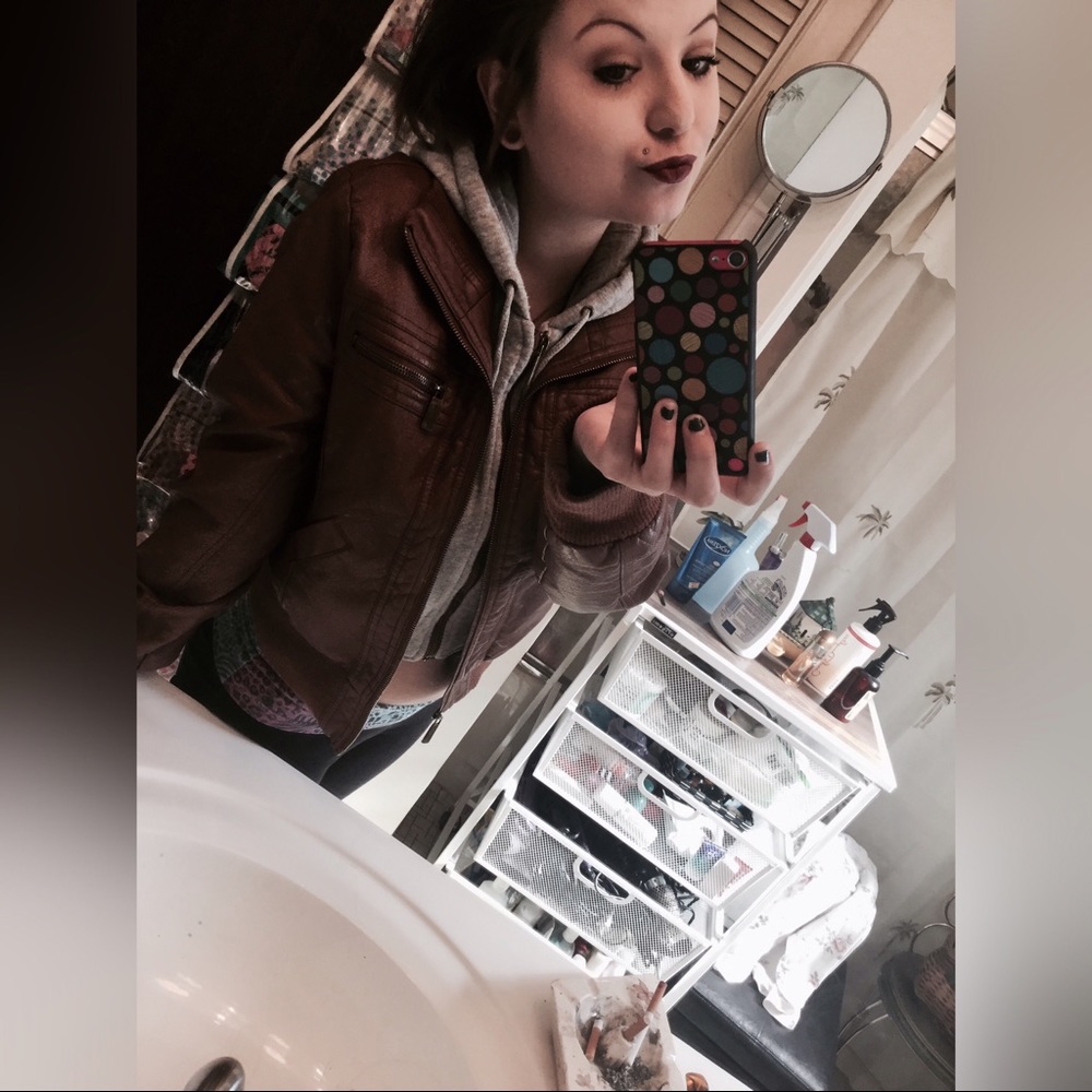 Meet your Posher, Shelby