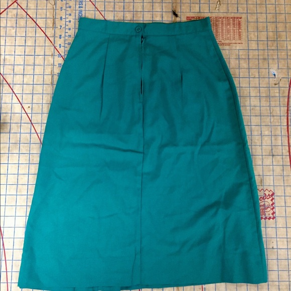 Vintage skirt size small - Picture 4 of 4