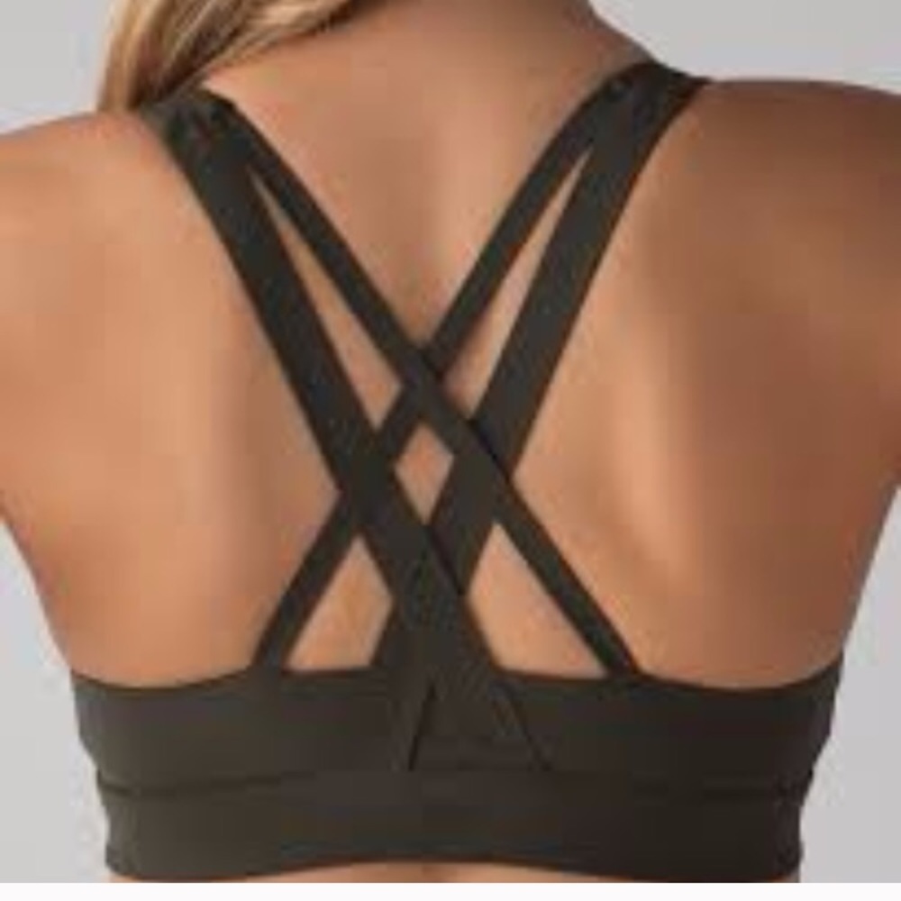 Olive Vitalize Swim Top 😍