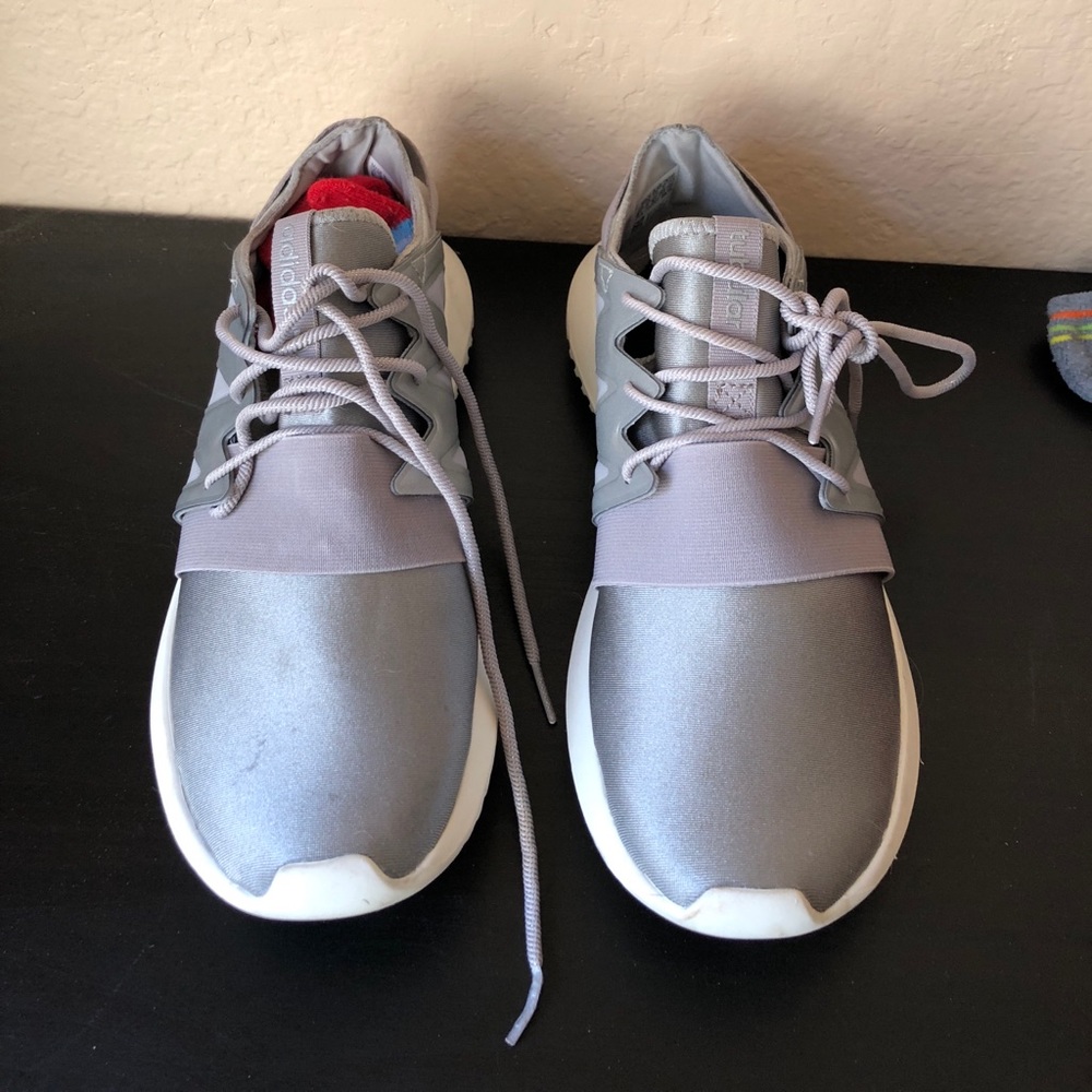 Silver tubular viral adidas