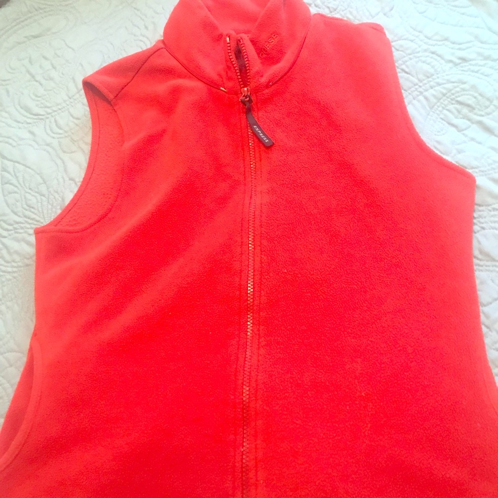 Express Fleece Vest