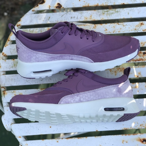 NWT Nike Rare Air Max Thea PRM Violet Fog WMNS - Picture 7 of 8