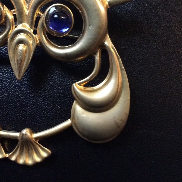 Vintage | 2 7/8” Owl Pin - Picture 4 of 7