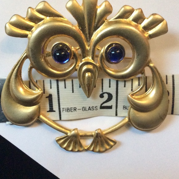 Vintage | 2 7/8” Owl Pin - Picture 6 of 7