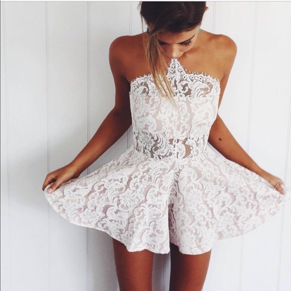 White Lace Halter Romper / Playsuit💋
