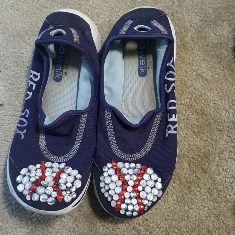 Red Sox handmade sketchers Go walk size 8