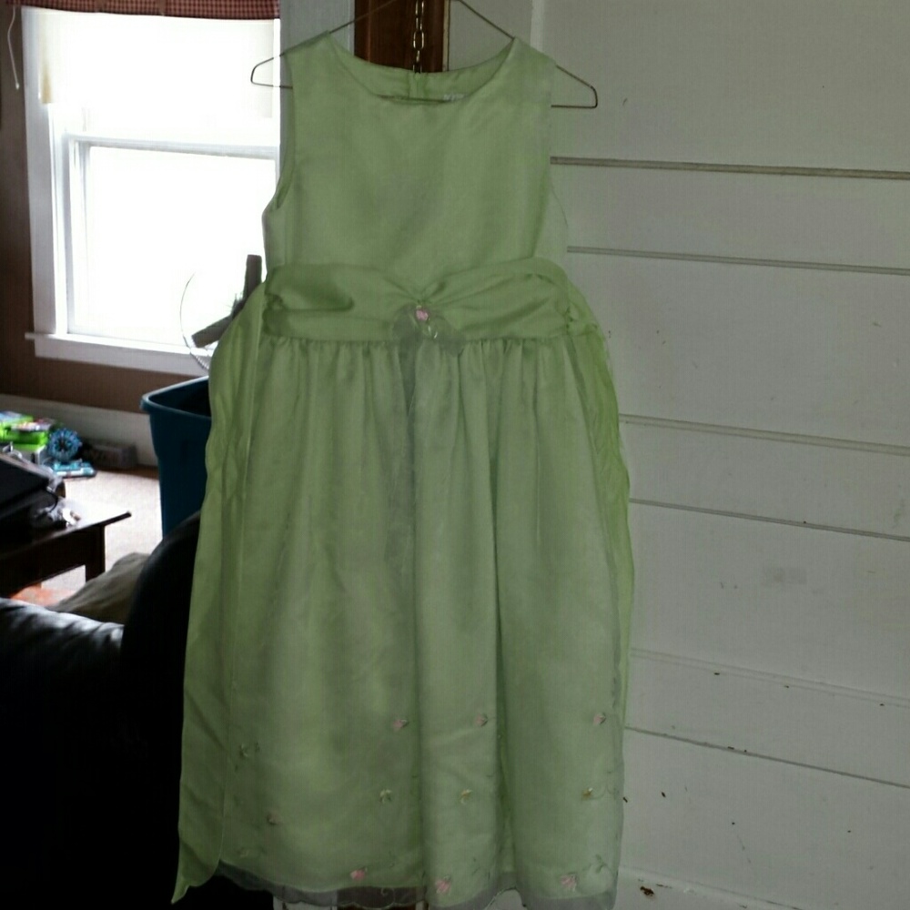 Girls party dress