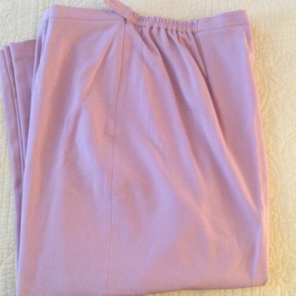Mauve pink trousers