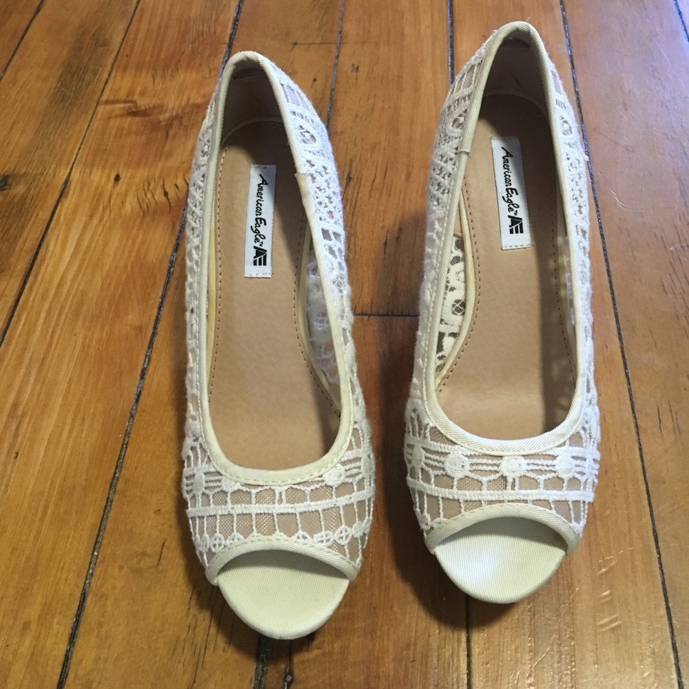 7W white textured wedges