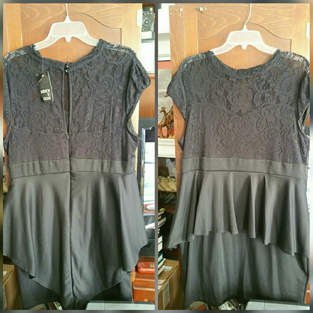 Fashion to Figure dress- fits a 2X / small 3x - Picture 4 of 4