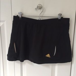 Adidas women’s tennis skirt