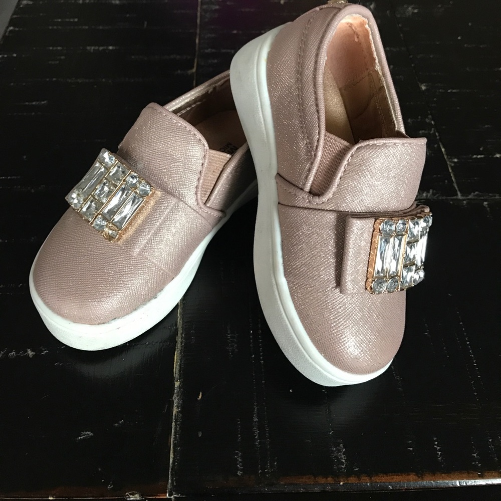 MK shoes for kids size 6.