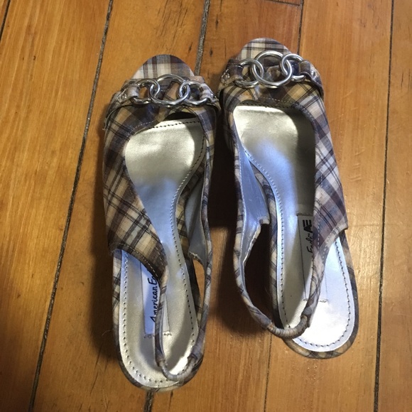 Size 7 American eagle plaid wedges - Picture 2 of 8