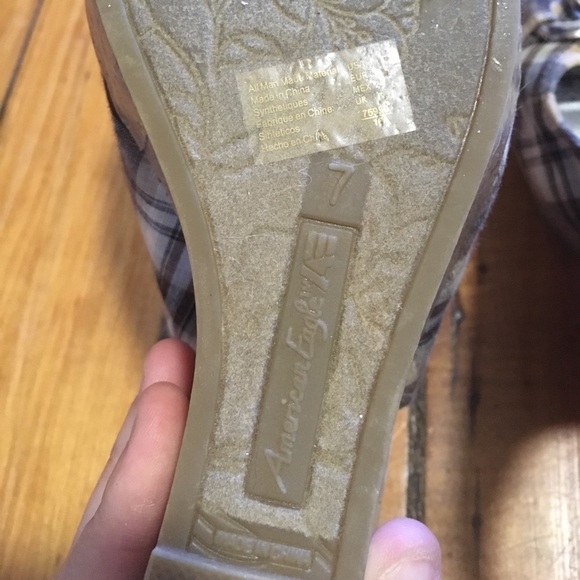 Size 7 American eagle plaid wedges - Picture 3 of 8