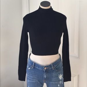 Cropped sweater