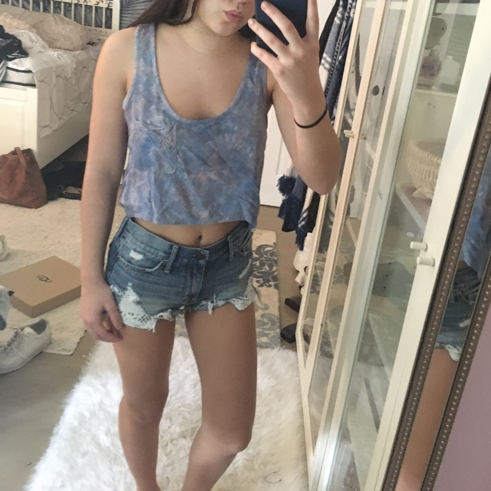 Urban outfitters crop top