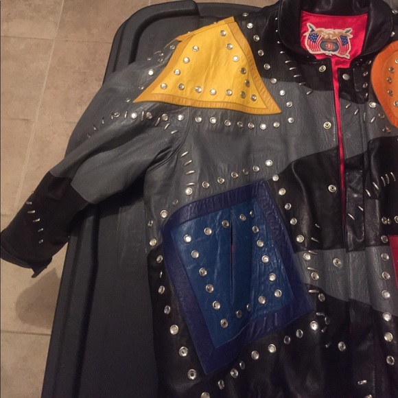Jacket - Picture 2 of 5