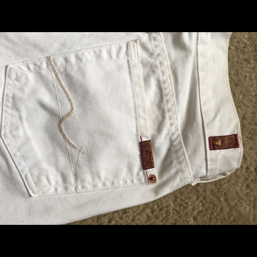 Women's 7 brand white flare jeans!!