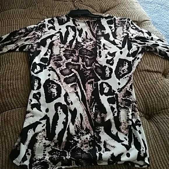 Blouse - Picture 2 of 2