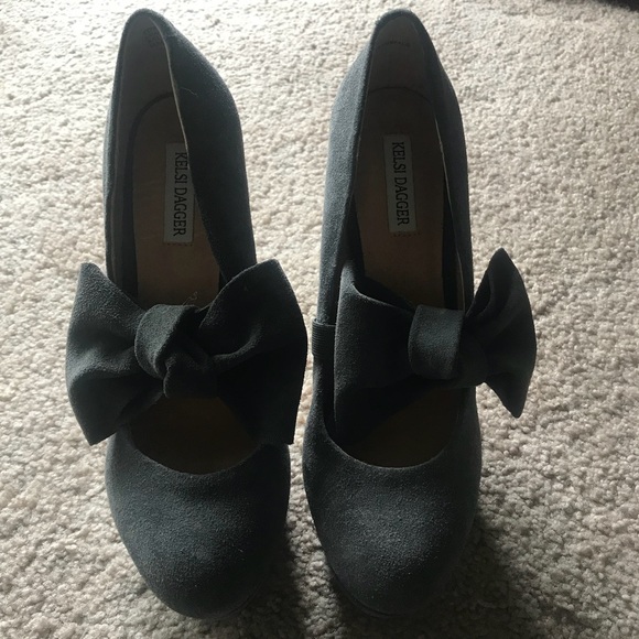 Kelsi dagger bow heels - Picture 2 of 5
