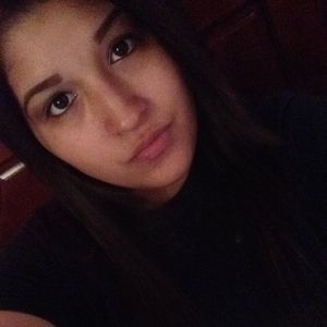 Meet your Posher, Angie