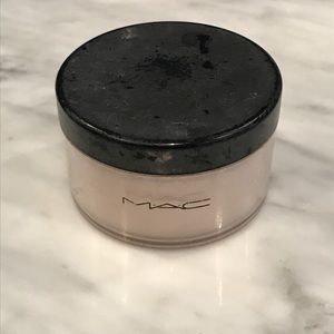 MAC Silver Dusk Iridescent Powder
