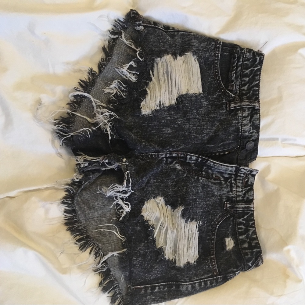 Black/grey distressed shorts