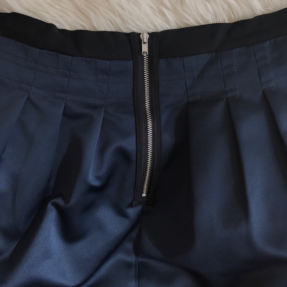 Madewell Satin Pleated Midi Skirt - Picture 6 of 8