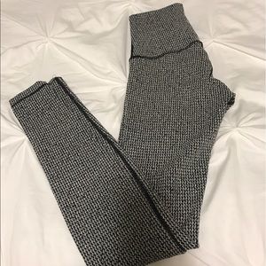 Lululemon Size:4 High Rise Wunder Under