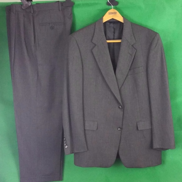 BURBERRY 42R Grey Wool SUIT - Worn Once by Hubby - Picture 1 of 8
