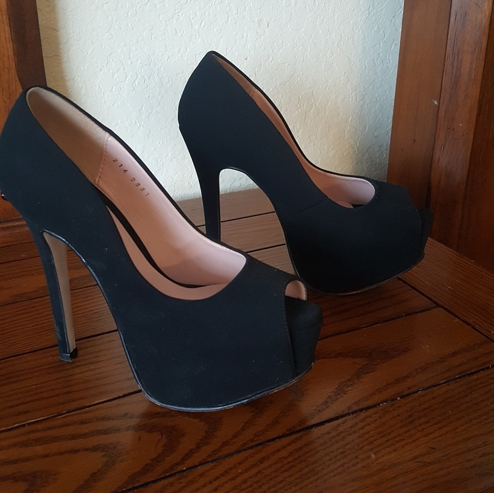 shoes Andrea size 5.5
