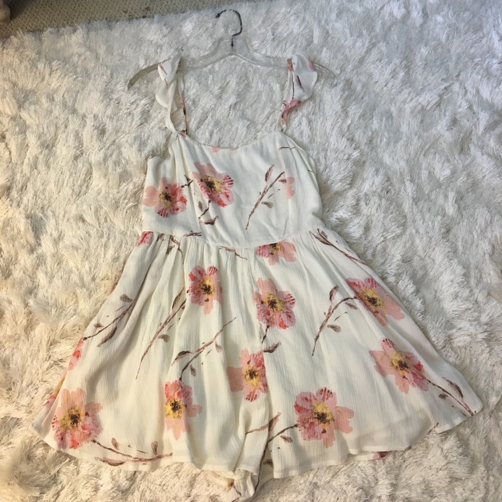 Urban Outfitters White Floral Romper