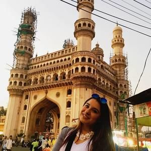 Meet your Posher, Jazmin