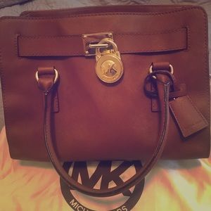 Micheal Kors Hamilton Medium