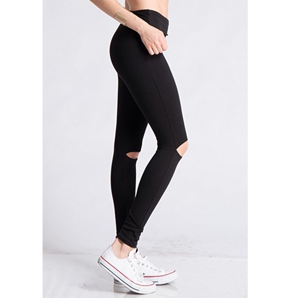 BLACK HIGH WAISTED LEGGINGS WITH CUT OUT KNEES - Picture 4 of 5