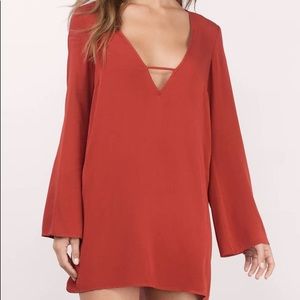Tobi Whitney Bell Sleeve Dress