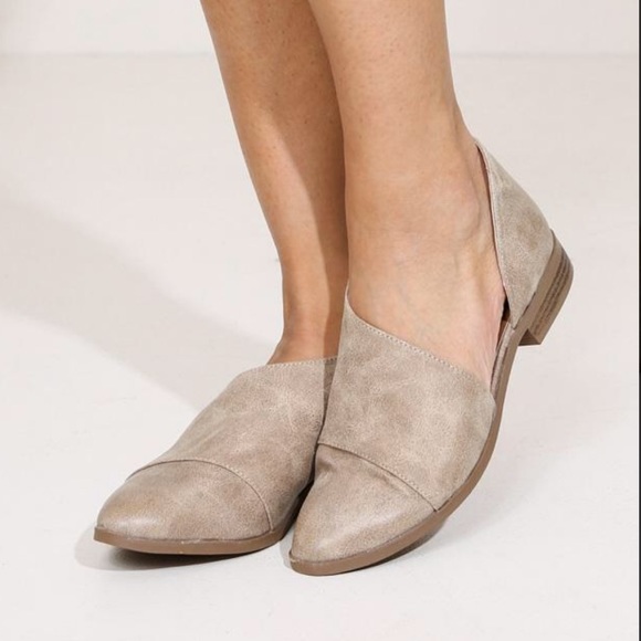 🛍 BUY 1 GET 1 1/2 OFF 🛍 SUMMER CLEARANCE SALE - Picture 2 of 8