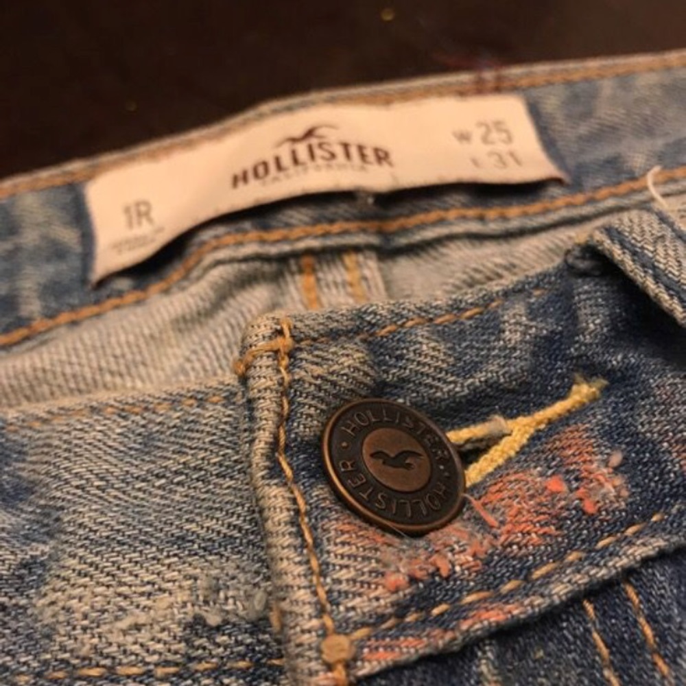 Hollister jeans