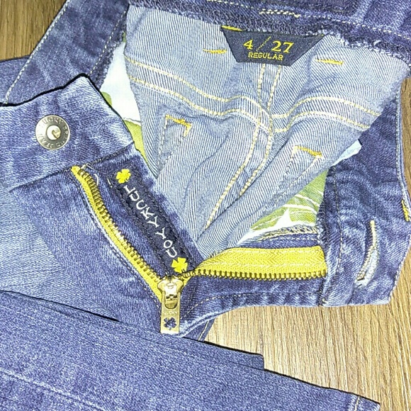 Jeans - Picture 3 of 4