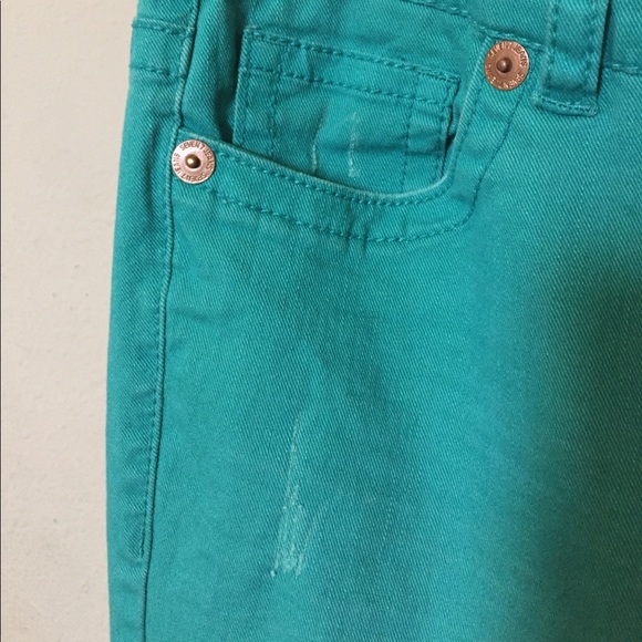 DONATED - Picture 6 of 7