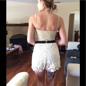 LACE SHORTS