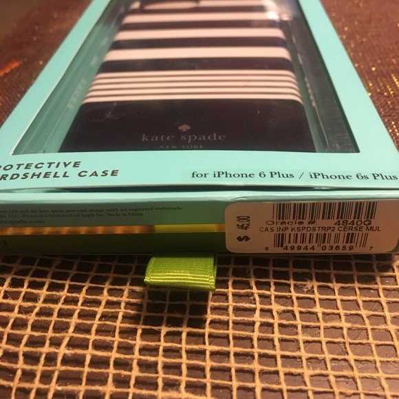 Brand New Kate Spade iPhone 6s+/7+ Case - Picture 3 of 3