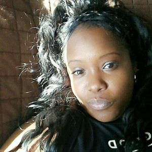 Meet your Posher, Cassandra