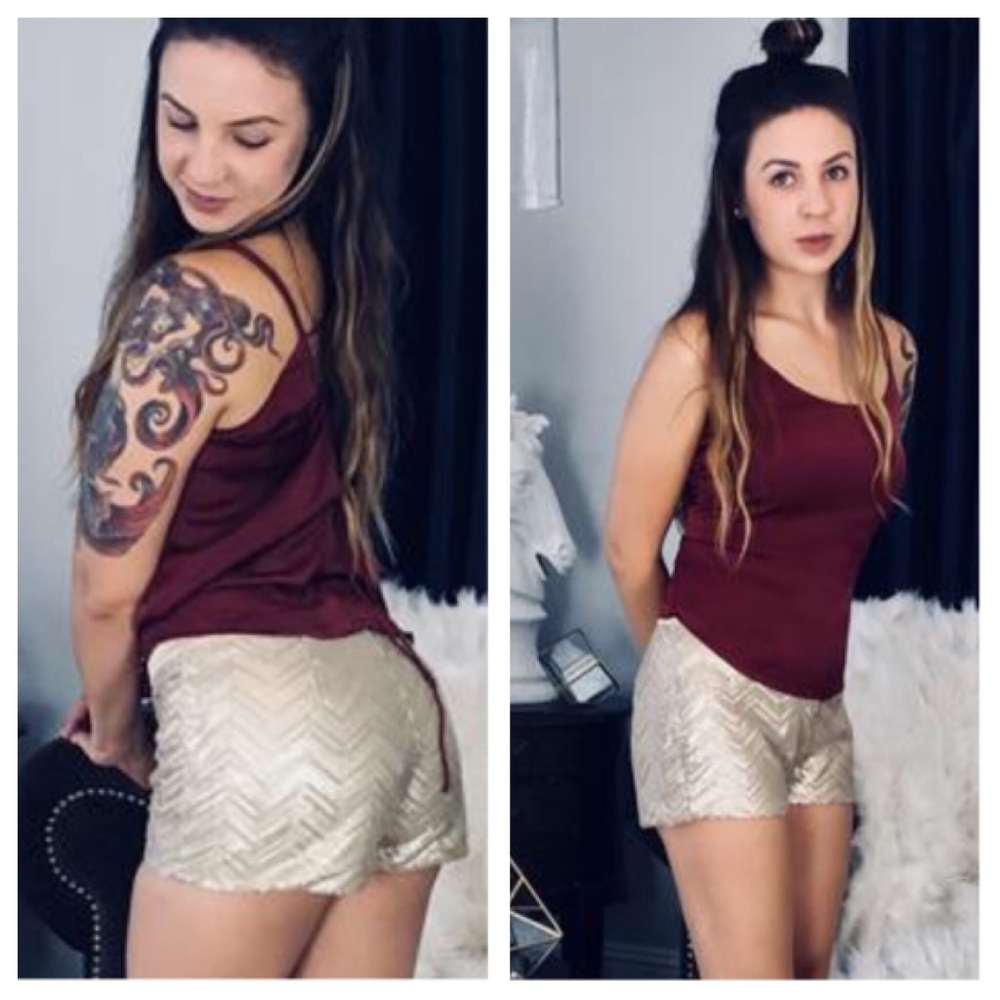 🎈SALE 🎈Twinkle In My Eye Sequin Shorts - Picture 3 of 4