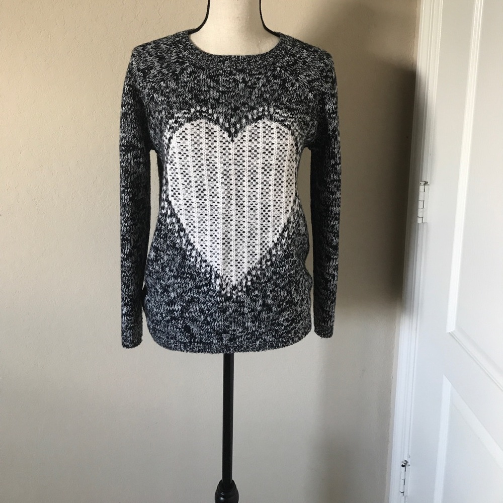 Women’s Sweater