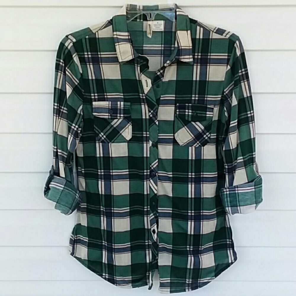 Passport Brand Size Medium Fall Flannel Top
