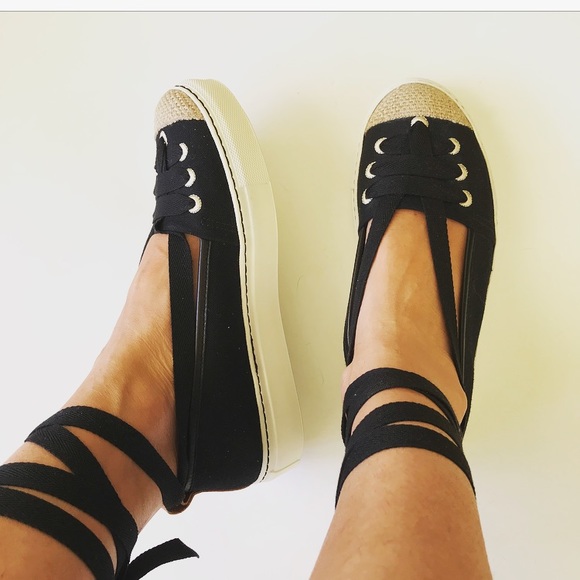 Flamingo’s Valencia Canvas Platform flats - Picture 3 of 5