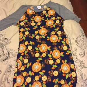 Lularoe Julia style dress size small